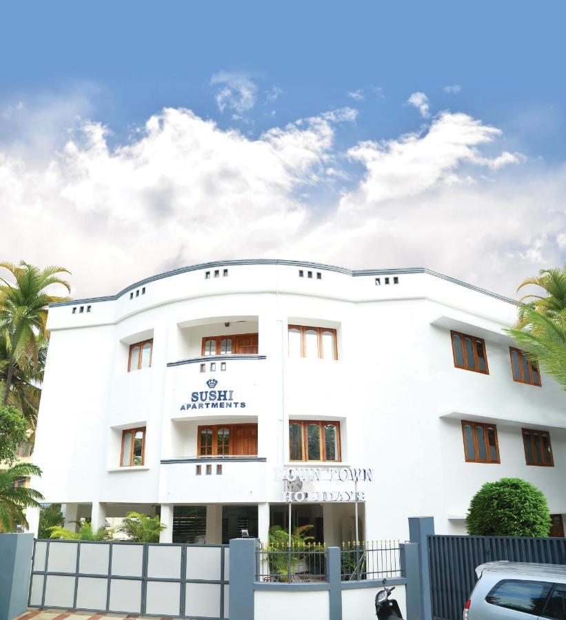 Down Town Holidays Thiruvananthapuram Екстериор снимка