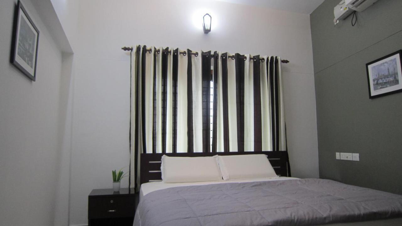 Down Town Holidays Thiruvananthapuram Екстериор снимка