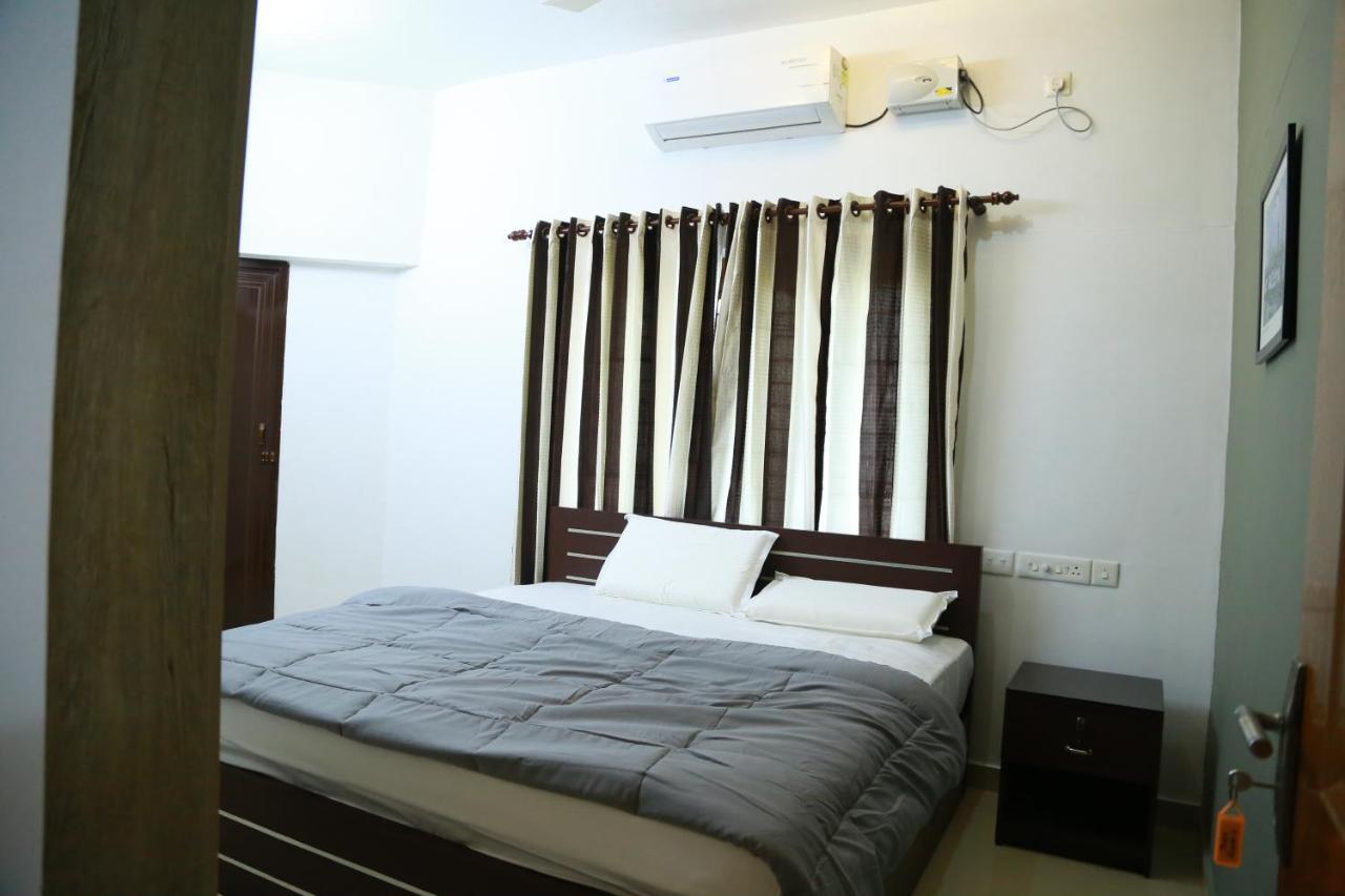 Down Town Holidays Thiruvananthapuram Екстериор снимка
