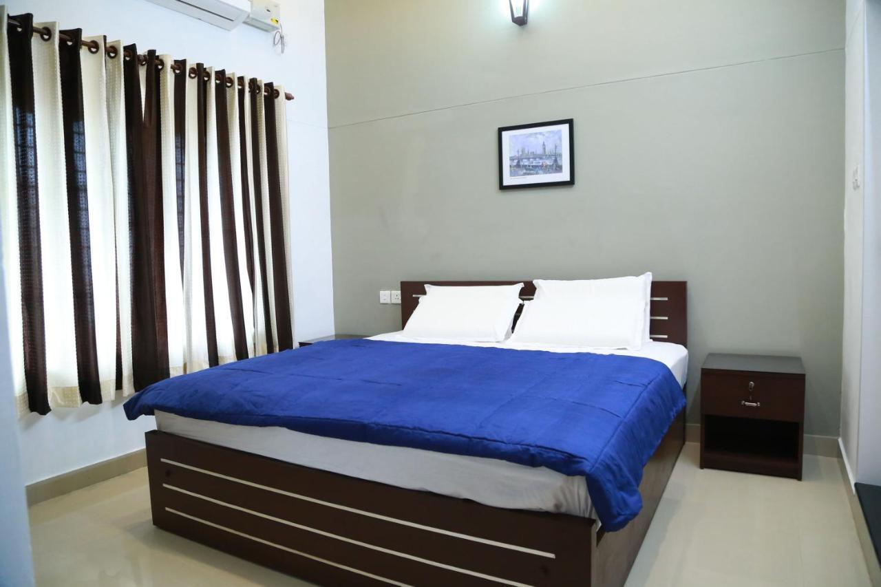 Down Town Holidays Thiruvananthapuram Екстериор снимка